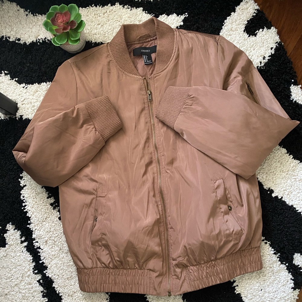🩵 3 for $10 Dusty Rose Bomber Jacket